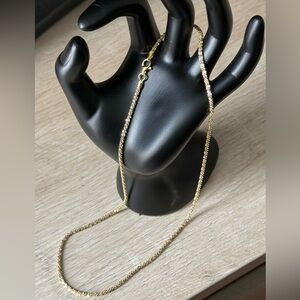 Elegant twisted Gold over Sterling silver Chain Necklace. 18in. NWOT